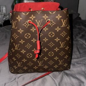 Neo noe lv bag excellent condition